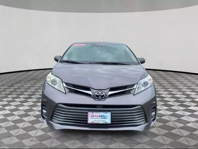 2019 Toyota Sienna XLE Premium