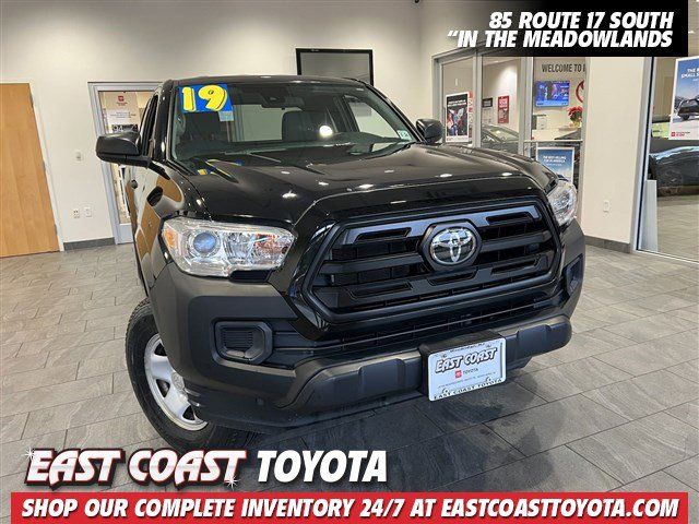 2019 Toyota Tacoma SR