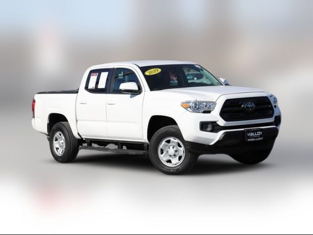 2019 Toyota Tacoma SR