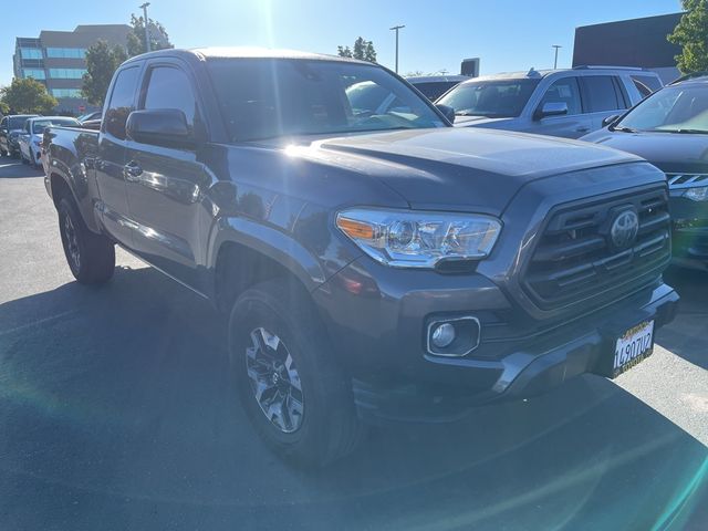 2019 Toyota Tacoma SR