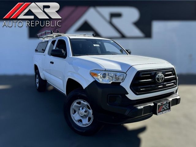 2019 Toyota Tacoma SR