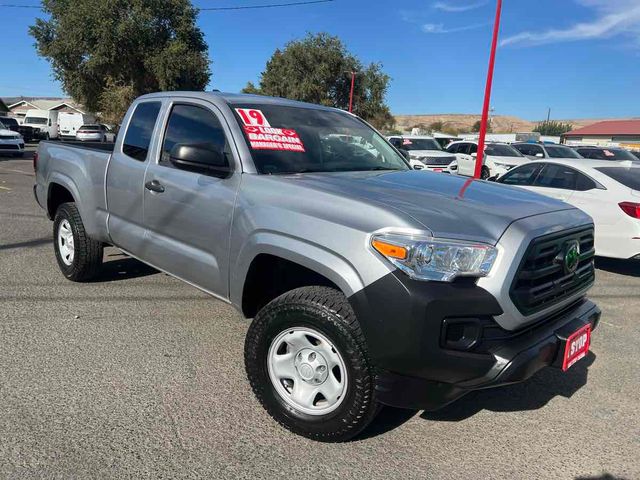 2019 Toyota Tacoma SR