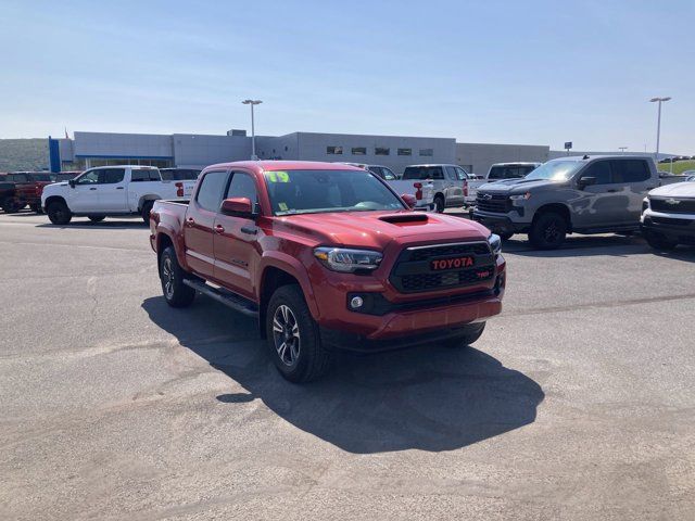 2019 Toyota Tacoma SR