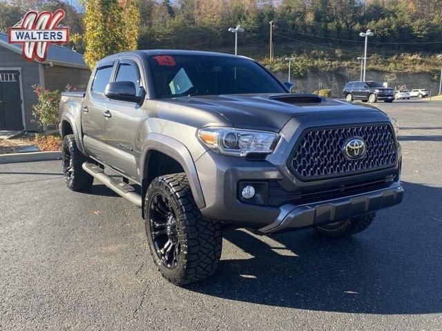 2019 Toyota Tacoma TRD Sport