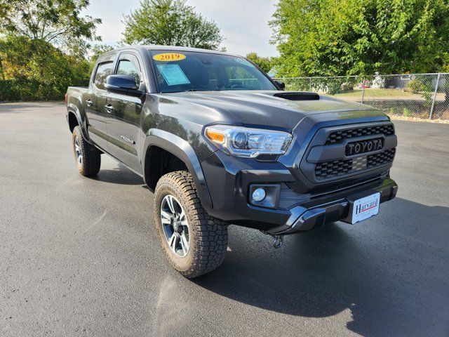 2019 Toyota Tacoma SR