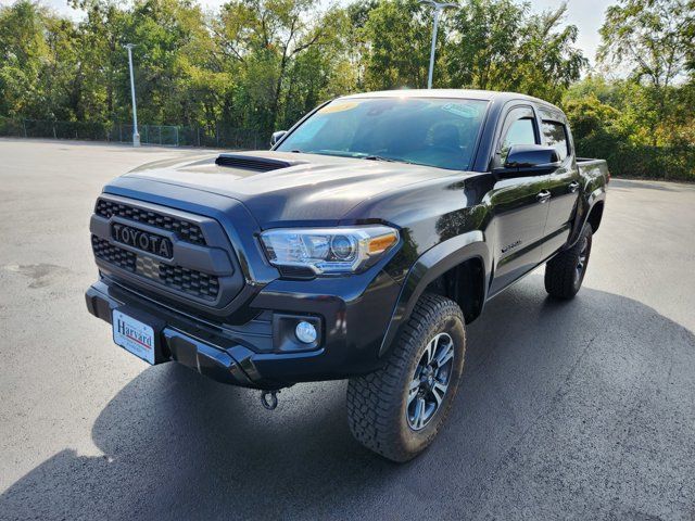 2019 Toyota Tacoma SR