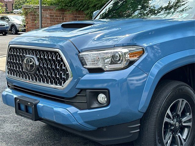 2019 Toyota Tacoma TRD Sport