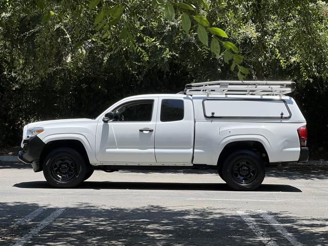 2019 Toyota Tacoma SR