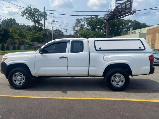 2019 Toyota Tacoma SR