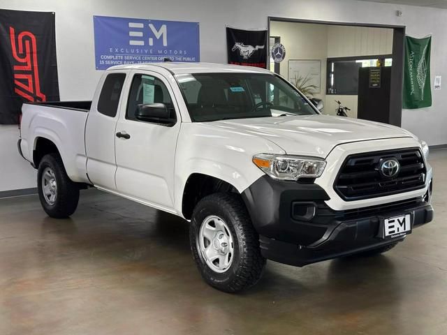 2019 Toyota Tacoma SR