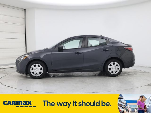 2019 Toyota Yaris L