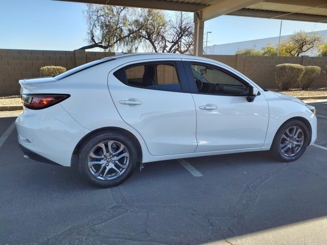 2019 Toyota Yaris L