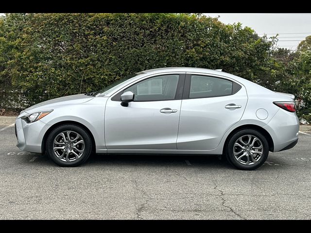 2019 Toyota Yaris L