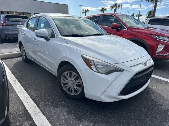 2019 Toyota Yaris L