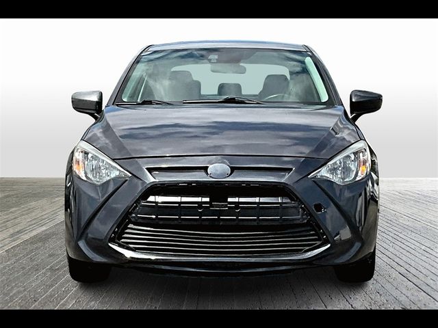 2019 Toyota Yaris L