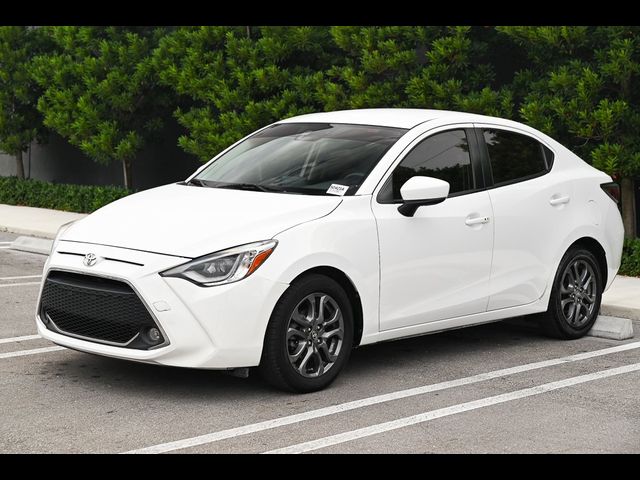 2019 Toyota Yaris XLE