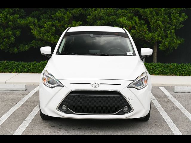 2019 Toyota Yaris XLE