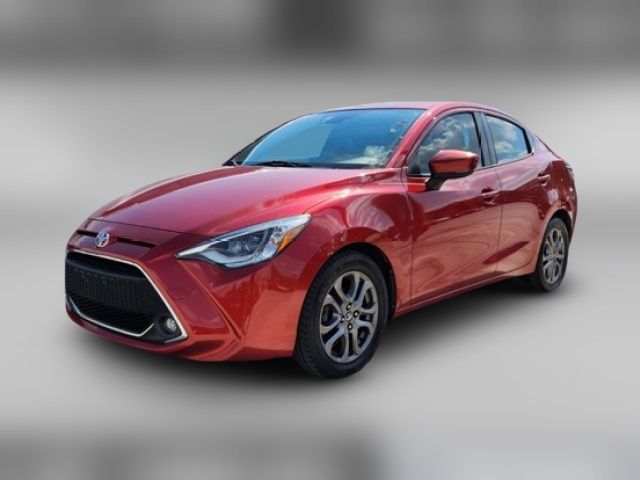 2019 Toyota Yaris XLE