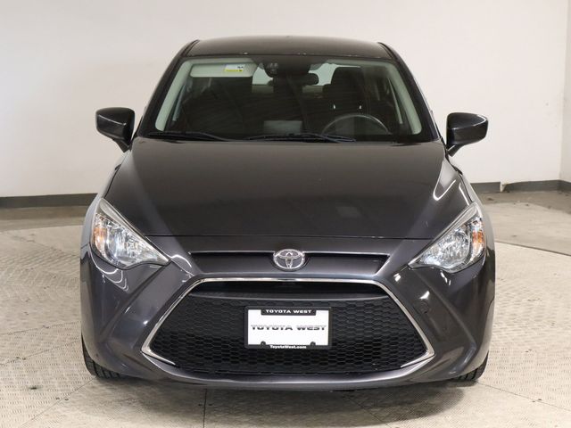 2019 Toyota Yaris L