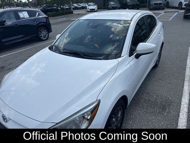 2019 Toyota Yaris LE