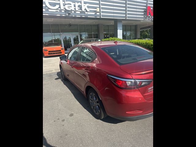2019 Toyota Yaris LE