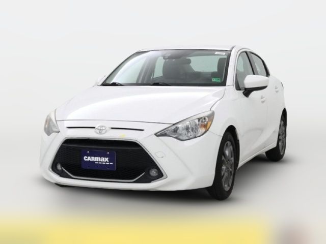 2019 Toyota Yaris LE