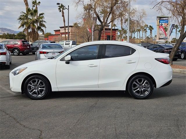 2019 Toyota Yaris LE