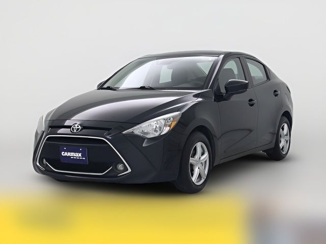 2019 Toyota Yaris LE
