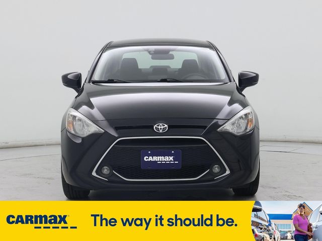 2019 Toyota Yaris LE