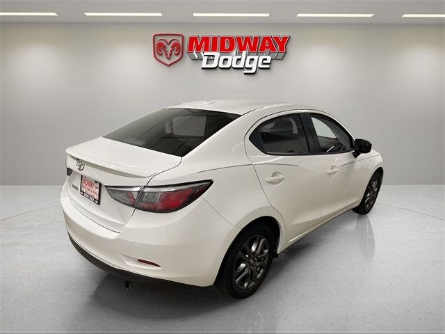 2019 Toyota Yaris LE