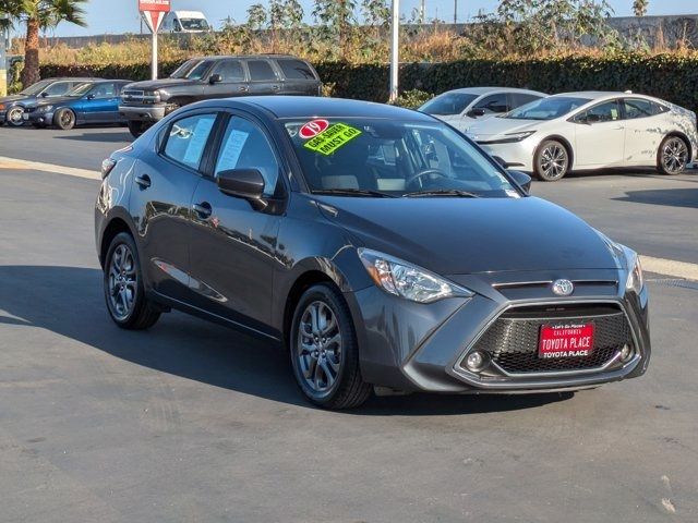 2019 Toyota Yaris LE