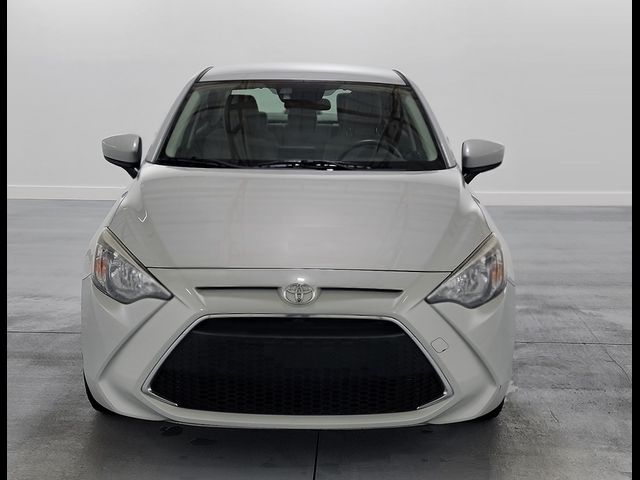 2019 Toyota Yaris LE