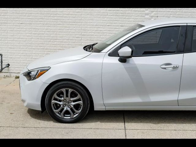 2019 Toyota Yaris LE
