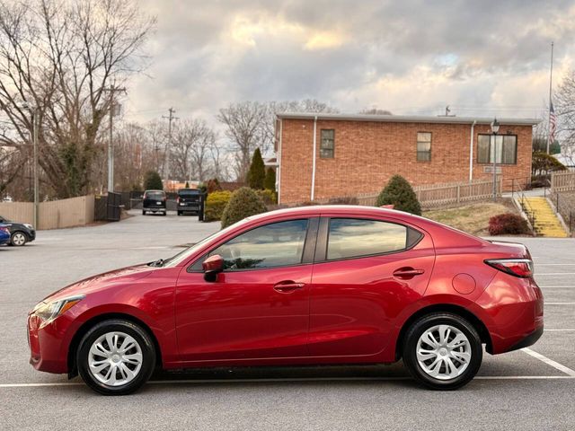 2019 Toyota Yaris L