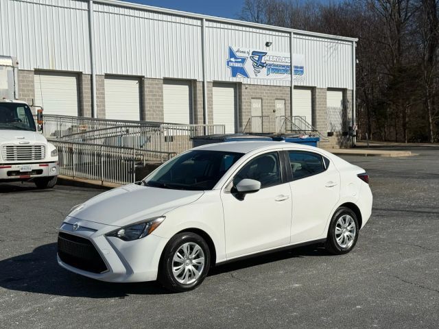 2019 Toyota Yaris L