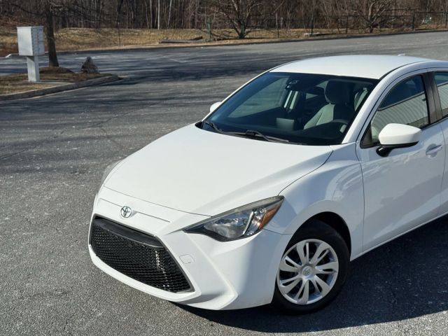 2019 Toyota Yaris L