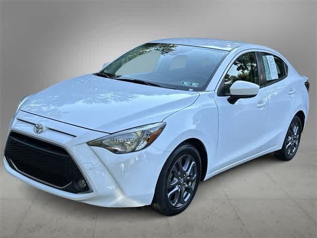 2019 Toyota Yaris XLE