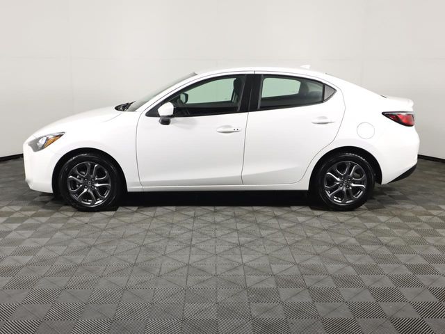 2019 Toyota Yaris LE