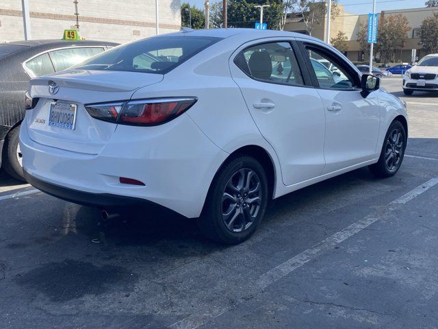 2019 Toyota Yaris LE