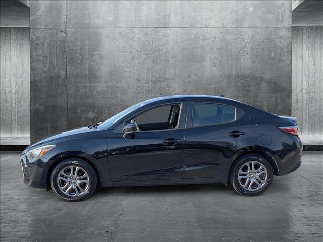 2019 Toyota Yaris LE