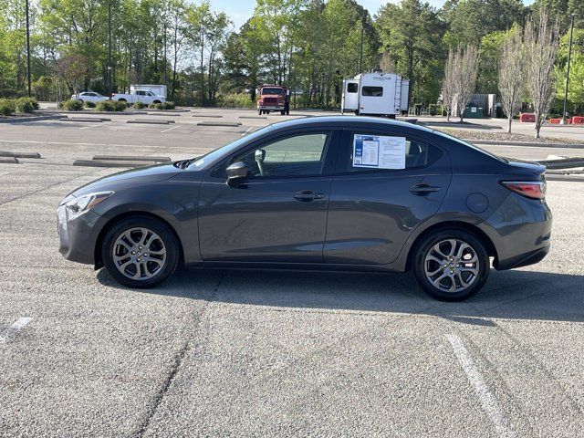 2019 Toyota Yaris LE