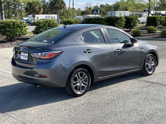 2019 Toyota Yaris LE