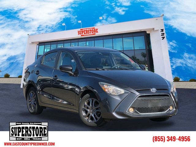 2019 Toyota Yaris LE