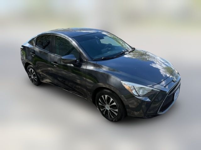 2019 Toyota Yaris LE