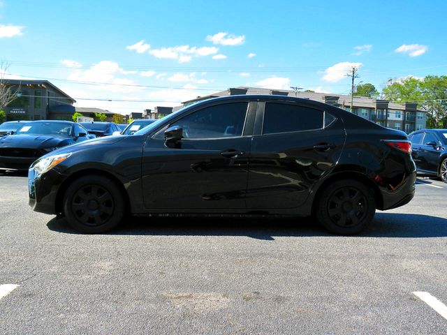 2019 Toyota Yaris L