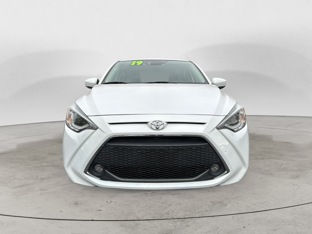 2019 Toyota Yaris XLE