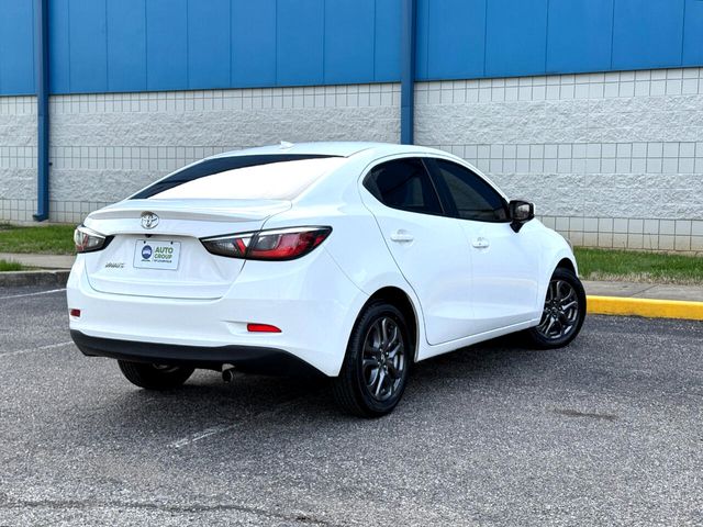 2019 Toyota Yaris XLE
