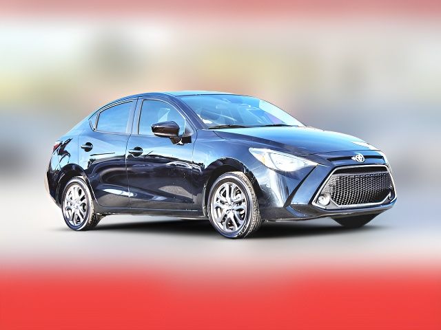 2019 Toyota Yaris XLE