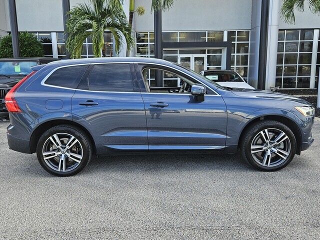 2019 Volvo XC60 Momentum