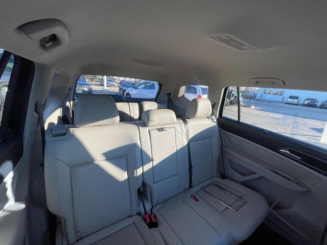 2019 Volkswagen Atlas 3.6L V6 SE Technology R-Line